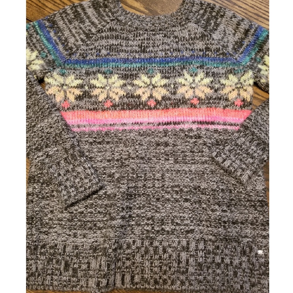 American Eagle Rainbow Snowflake Jegging Sweater M